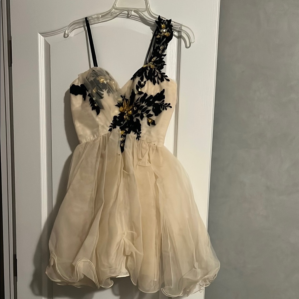 Elegant Cream Dress with Black Floral Appliqué